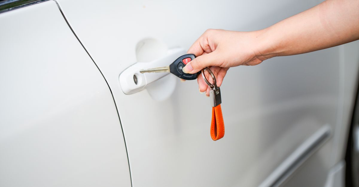 Chevrolet car key fob — Edison NJ Locksmith
